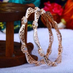 18 K Gold Fancy Bangle. NJ-B0645